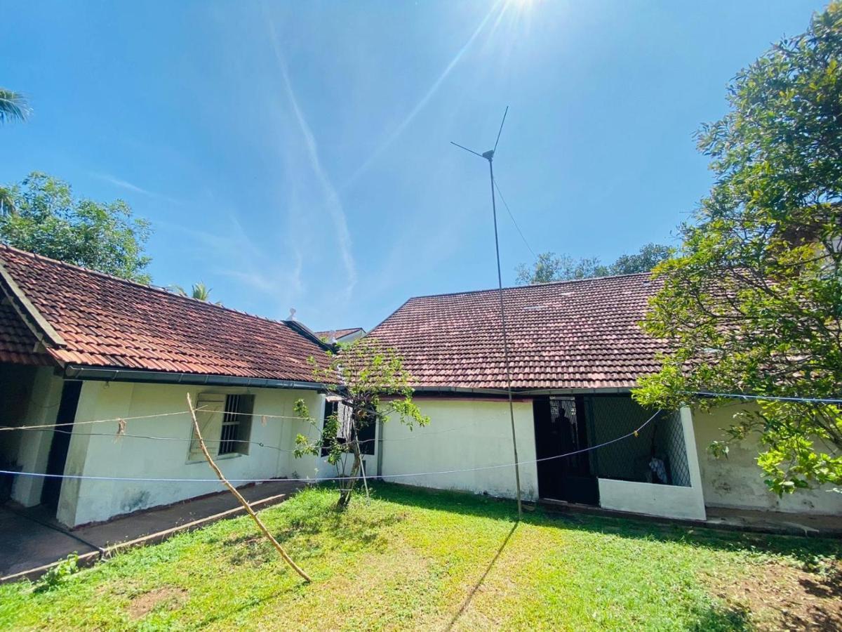 Colonial Bungalow Tangalle Exterior foto