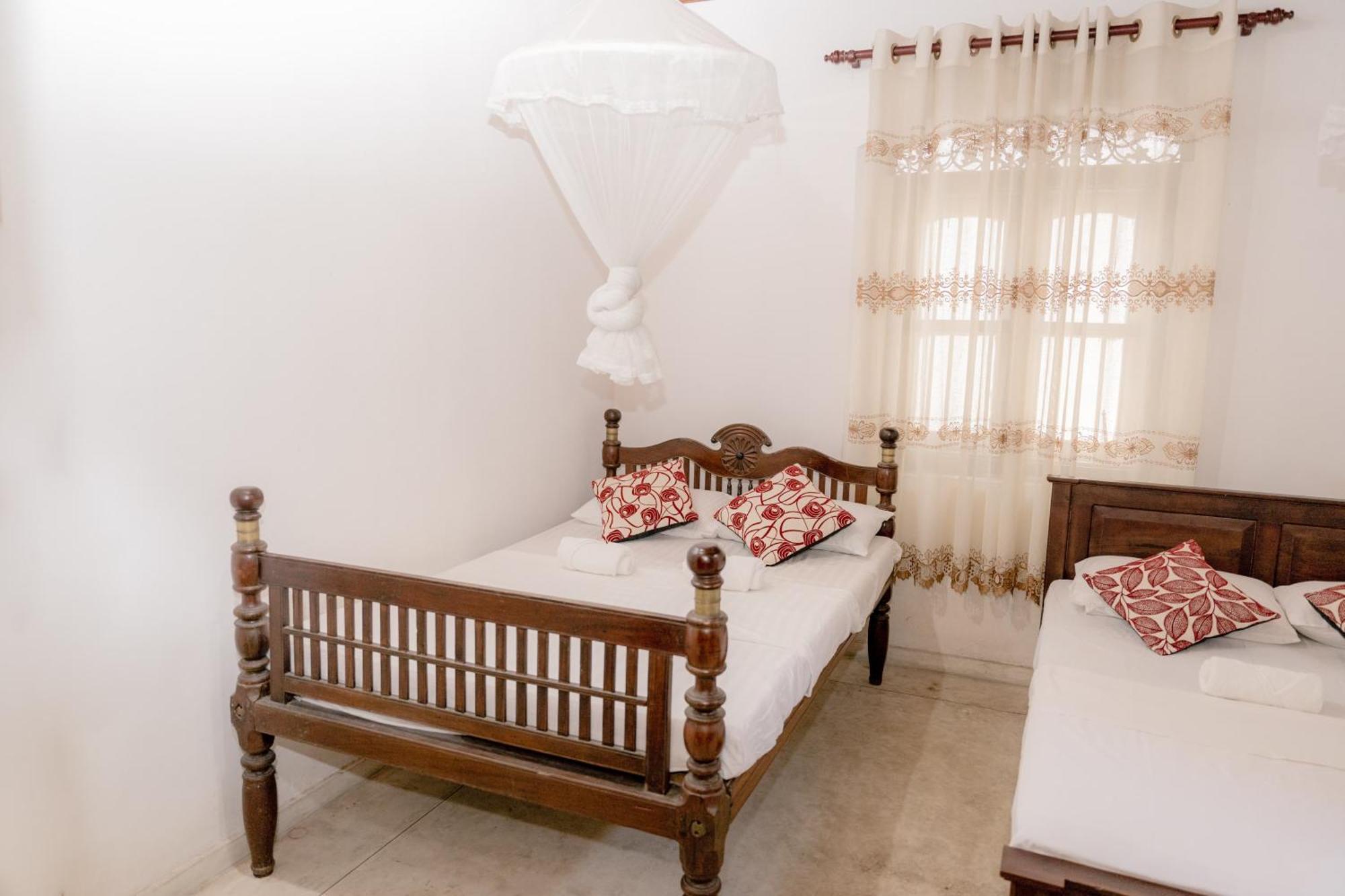 Colonial Bungalow Tangalle Exterior foto